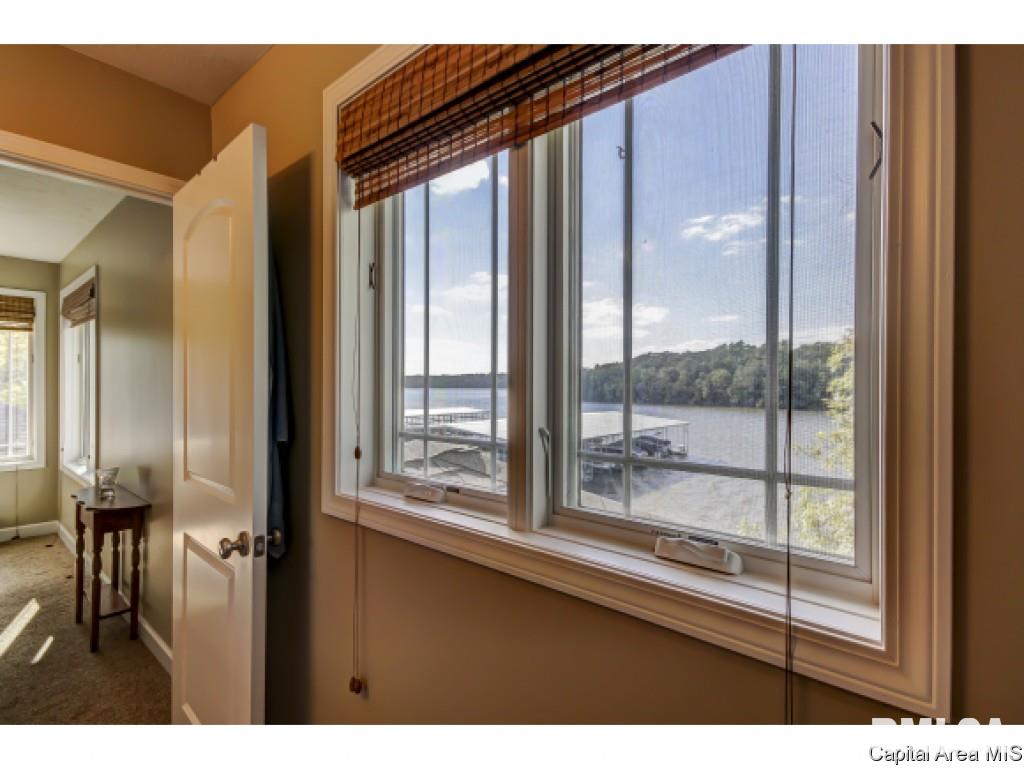 9 Waters Edge Boulevard, Unit 11 Springfield, IL 62712 - Photo 20 of 36 Gallery Image 20