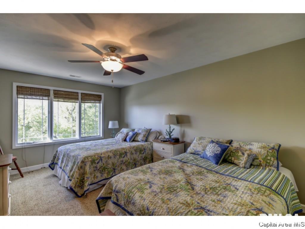 9 Waters Edge Boulevard, Unit 11 Springfield, IL 62712 - Photo 23 of 36 Gallery Image 23