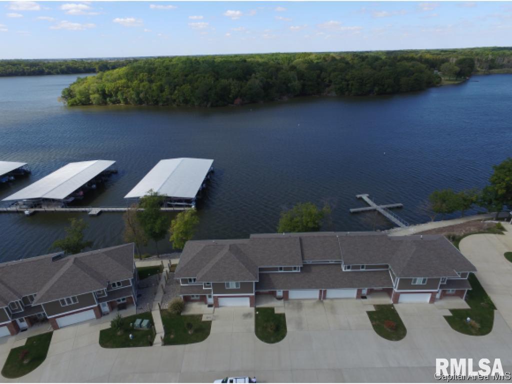 9 Waters Edge Boulevard, Unit 11 Springfield, IL 62712 - Photo 3 of 36 Gallery Image 3