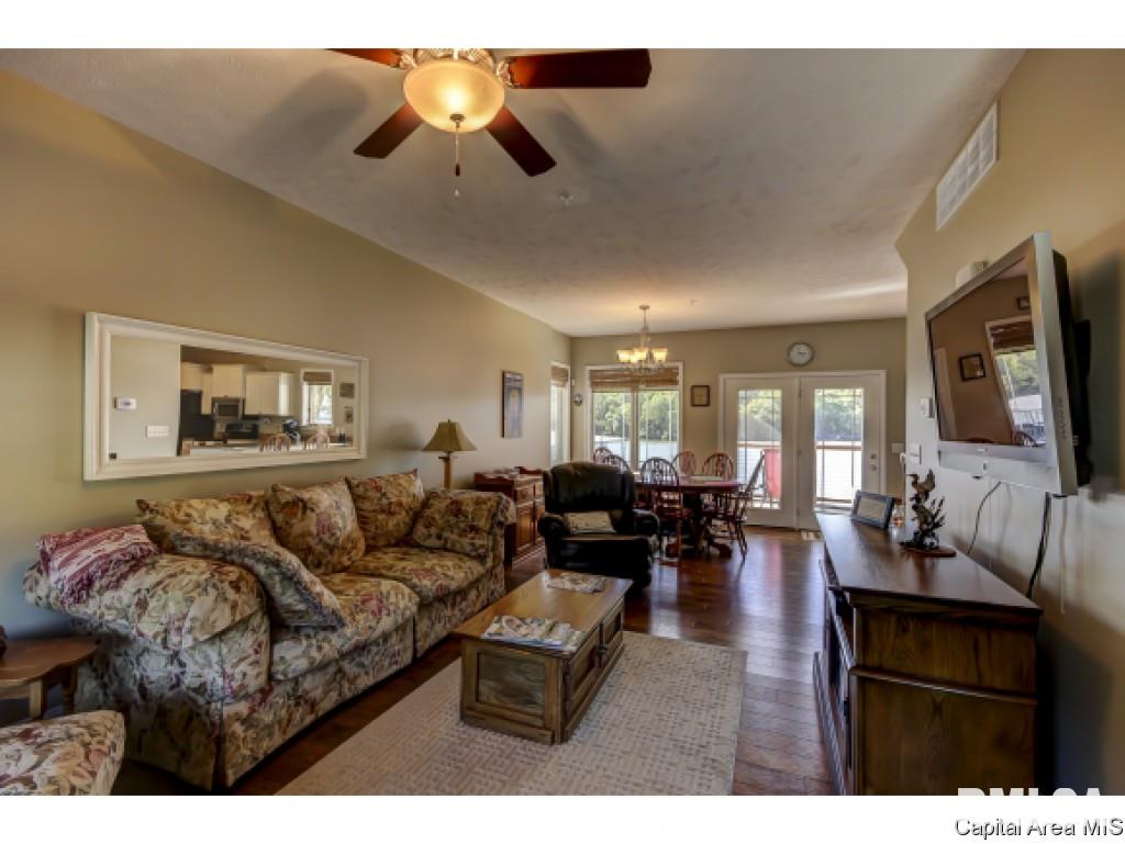 9 Waters Edge Boulevard, Unit 11 Springfield, IL 62712 - Photo 6 of 36 Gallery Image 6