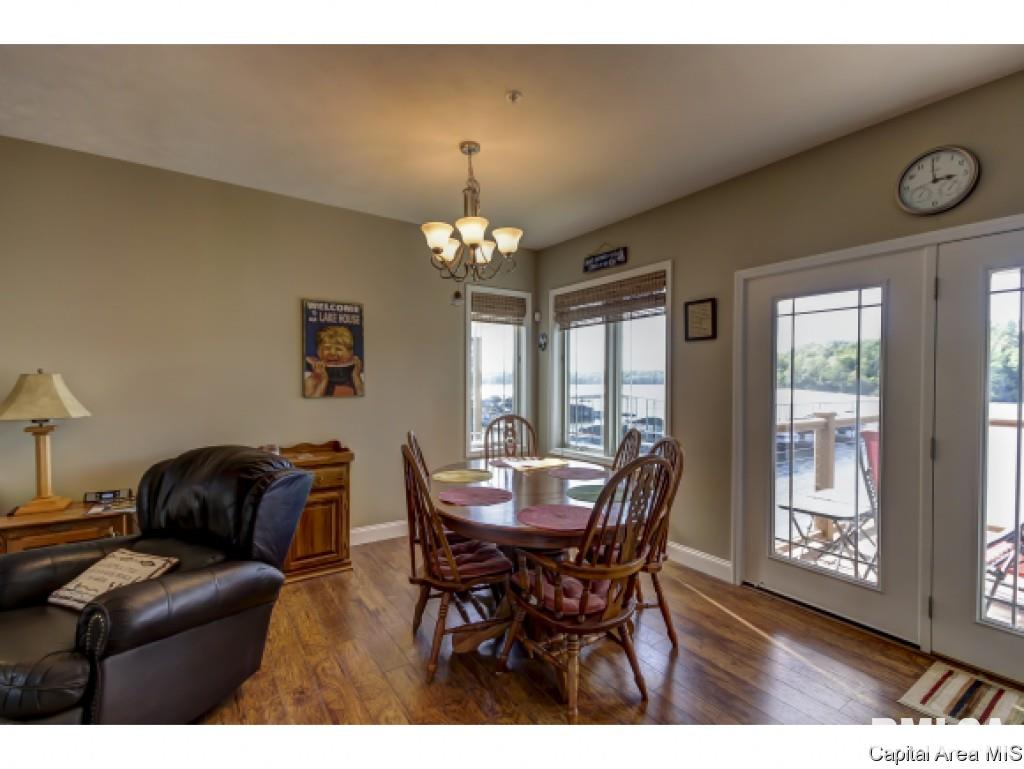 9 Waters Edge Boulevard, Unit 11 Springfield, IL 62712 - Photo 9 of 36 Gallery Image 9
