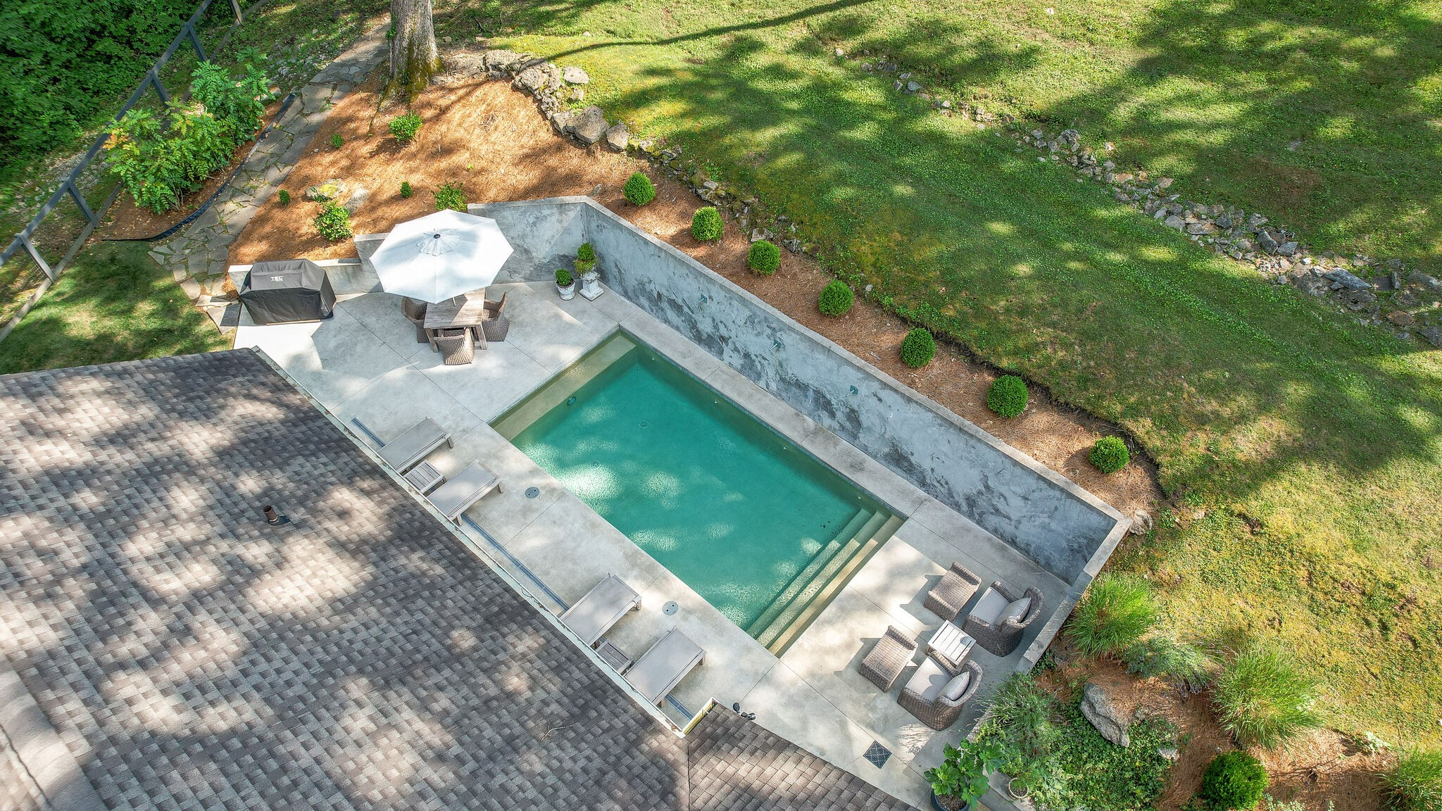 915 Overton Lea Road Nashville, TN 37220 - Photo 45 of 47 a view of a yard with chairs