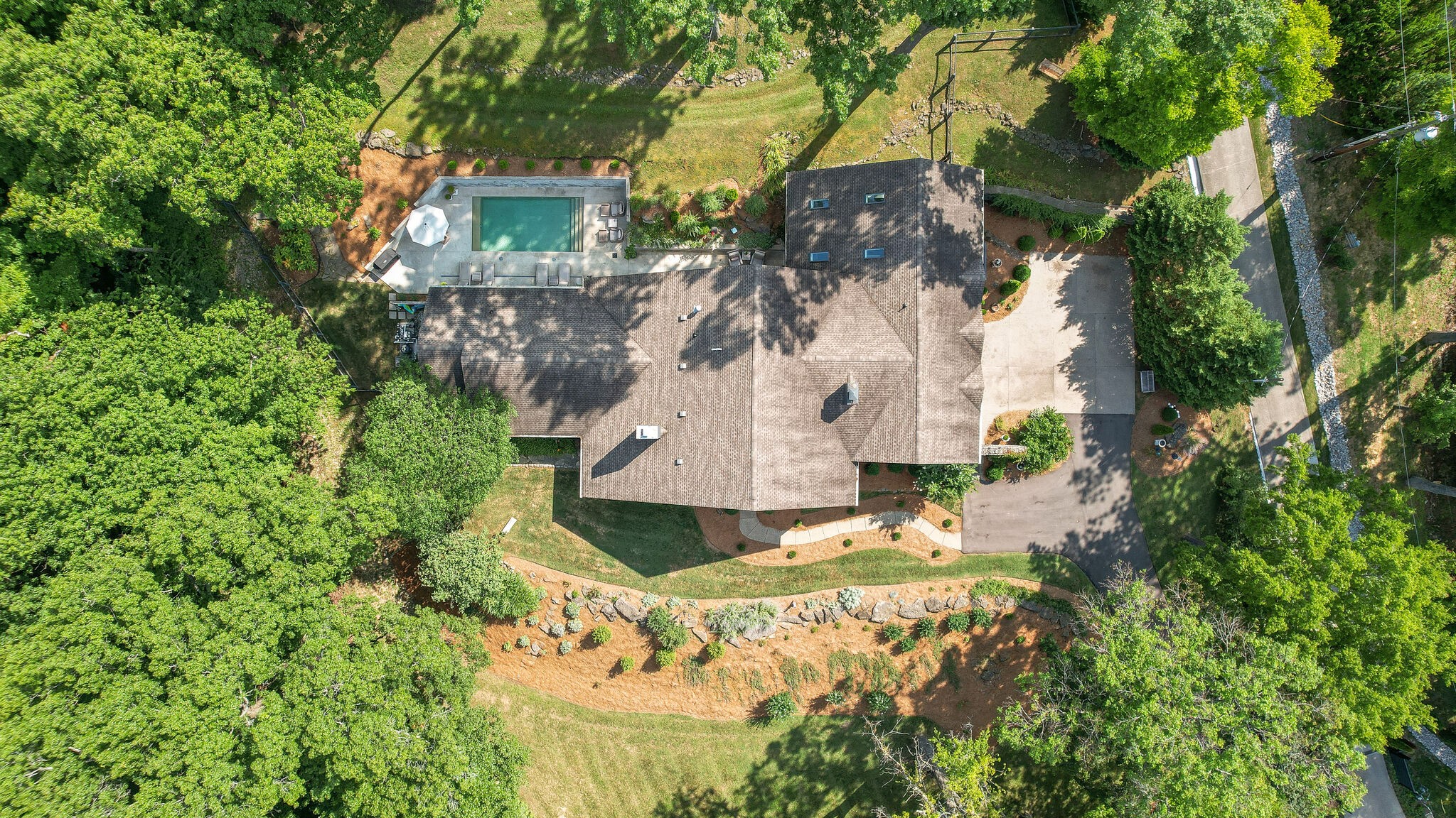 915 Overton Lea Road Nashville, TN 37220 - Photo 46 of 47 an aerial view of a house with yard