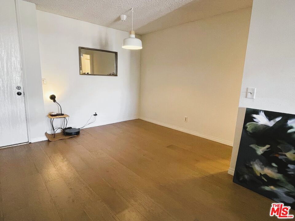 8314 Raintree Circle Culver City, CA 90230 - Photo 17 of 19