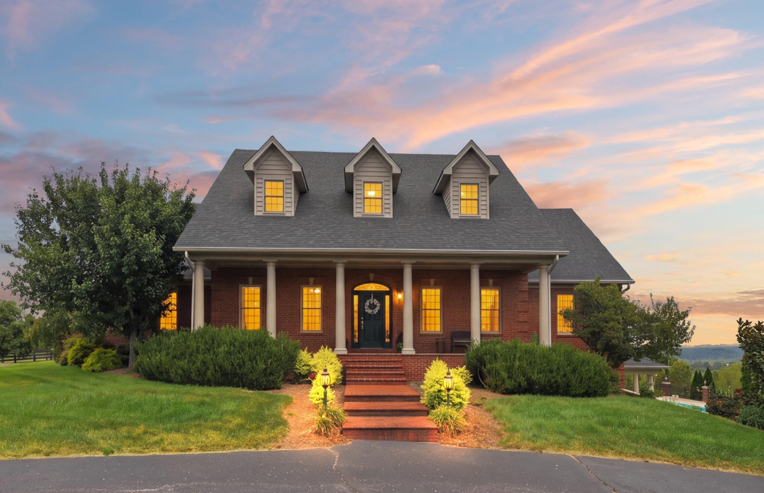 964 Johnson Road Frankfort, KY 40601 - Photo 2 of 150 2_pend6058-twilight