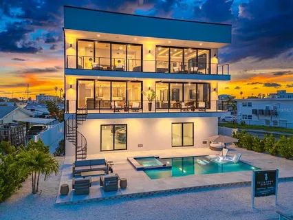 $8,650,000 | 445 129th Avenue East, Madeira Beach, FL 33708