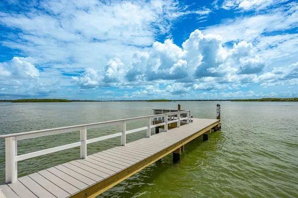 $7,950,000 | 445 129th Avenue East, Madeira Beach, FL 33708