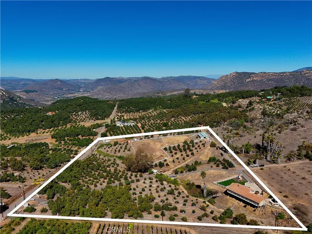 $1,150,000 | 10509 Camino Del Venado, Valley Center, CA 92082