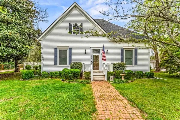 $355,000 | 3810 2nd Avenue, Mansfield, GA 30055