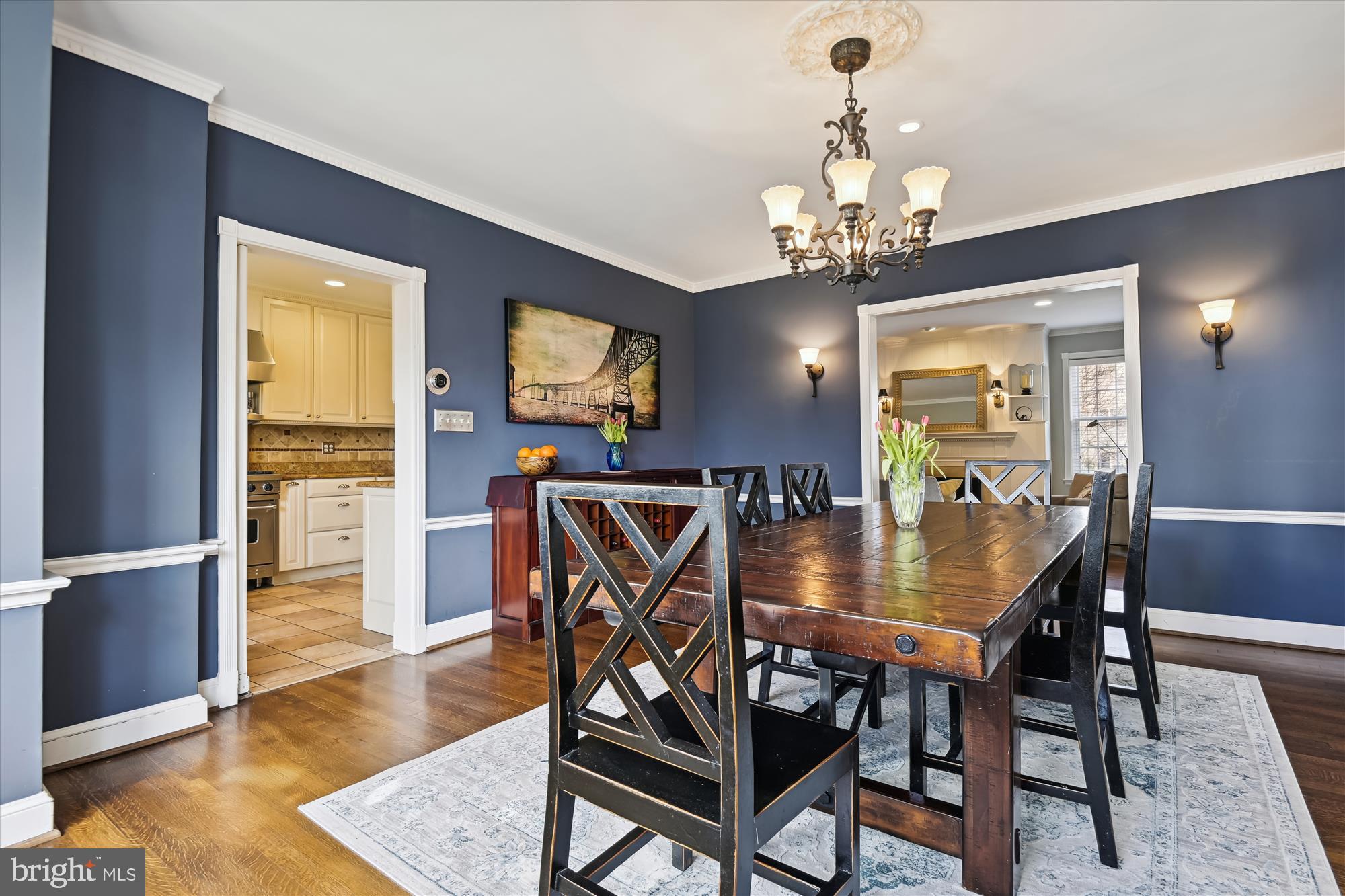 6400 Murray Hill Road Baltimore, MD 21212 - Photo 15 of 71 Dining Rm opens to Kitchen, Living Rm & Sunroom