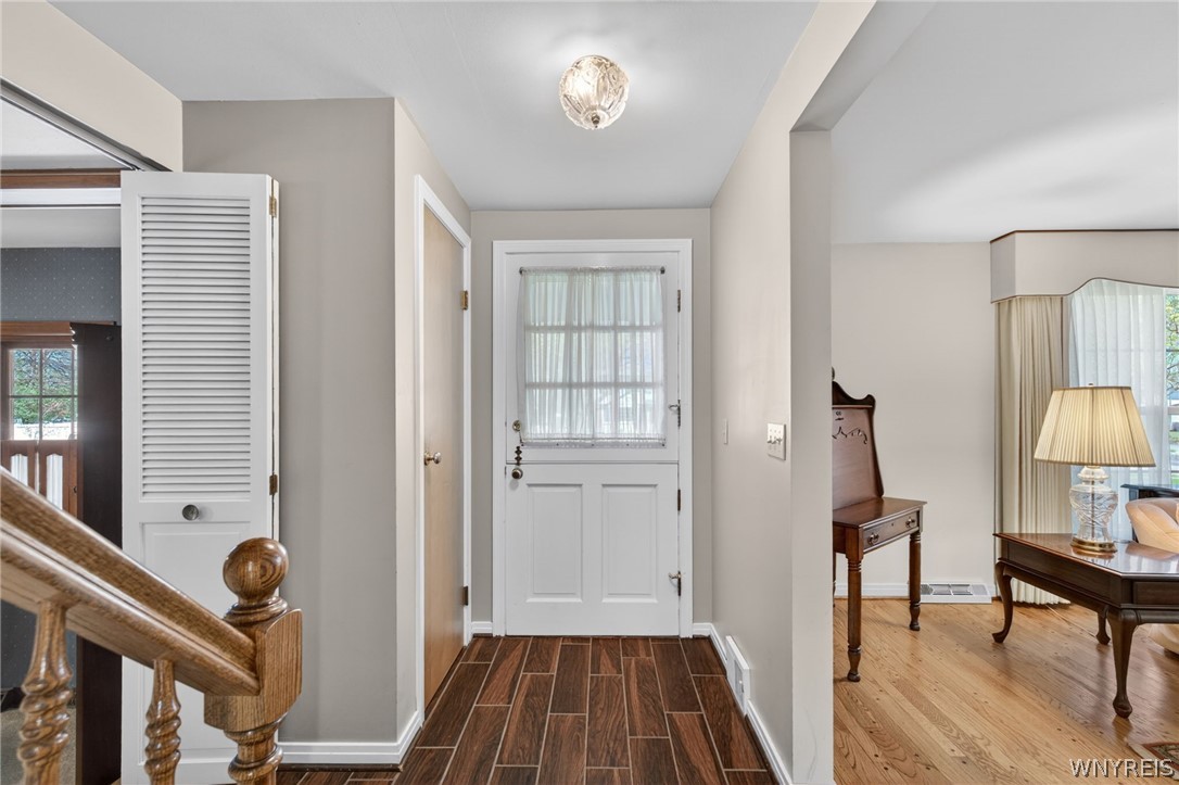 153 The Paddock Amherst, NY 14221 - Photo 15 of 47
