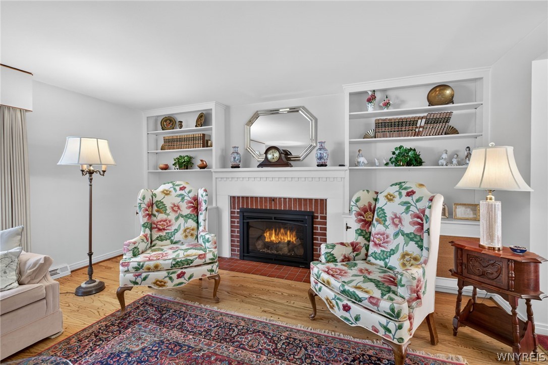 153 The Paddock Amherst, NY 14221 - Photo 2 of 47
