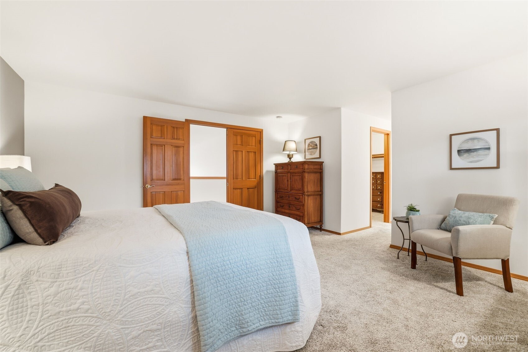 32413 7th Avenue Southwest Federal Way, WA 98023 - Photo 20 of 39 a bedroom with a bed and a couch