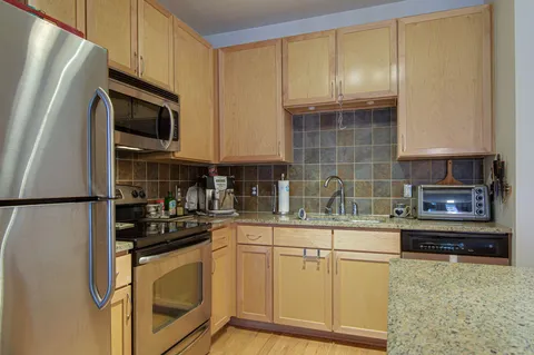 $489,000 | 3000 Vanderbilt Place, Unit 413, Nashville, TN 37212