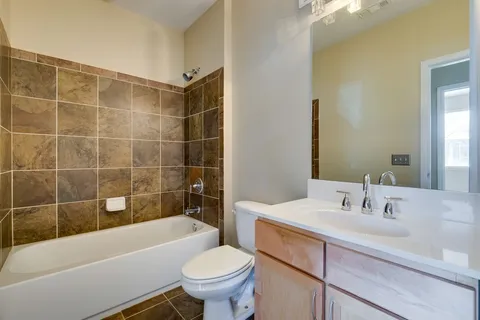 $489,000 | 3000 Vanderbilt Place, Unit 413, Nashville, TN 37212