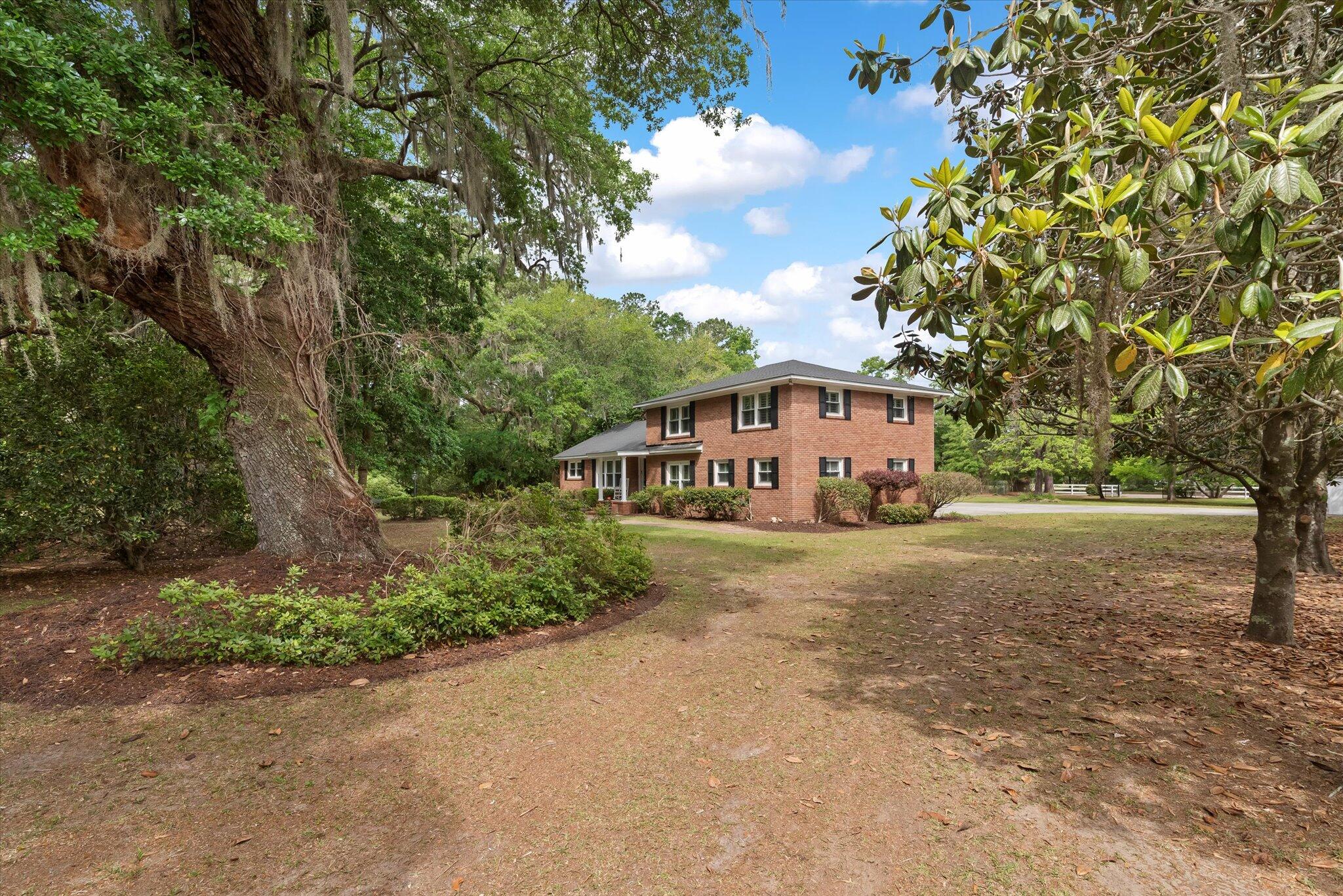 7019 Old Jacksonboro Road Ravenel, SC 29470 - Photo 45 of 73 07-7019 Old Jacksonboro-21