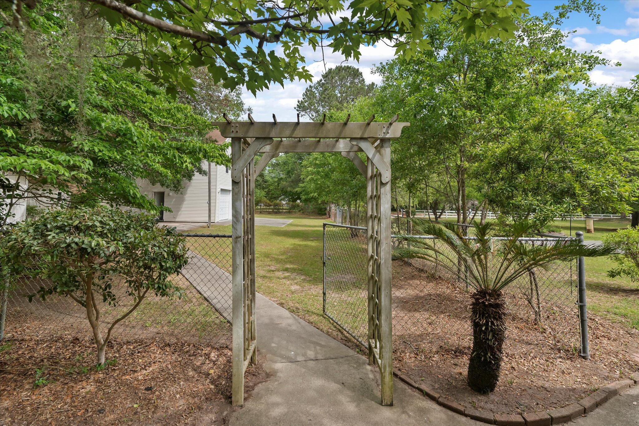 7019 Old Jacksonboro Road Ravenel, SC 29470 - Photo 60 of 73 67-7019 Old Jacksonboro-41