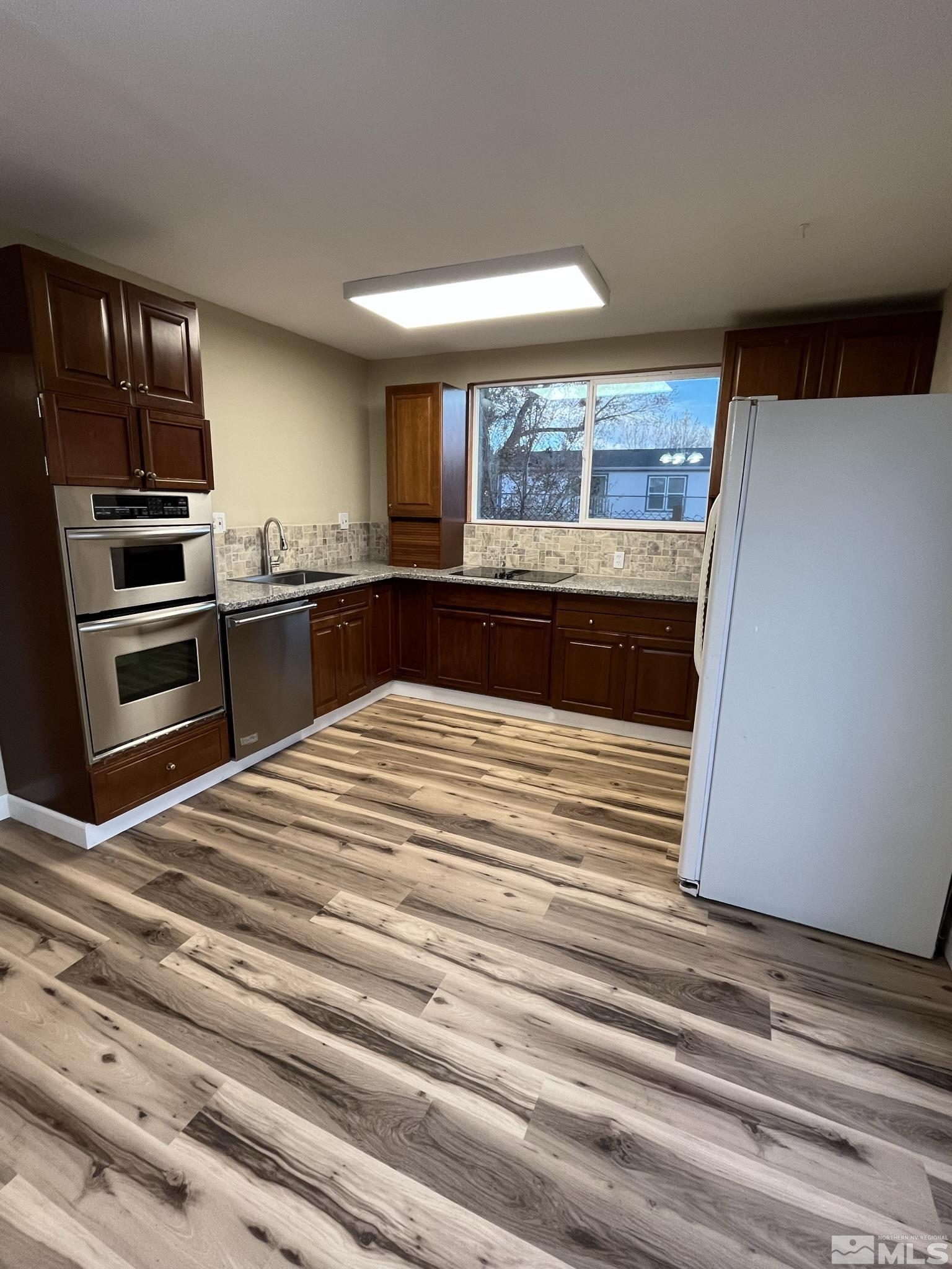 345 Westbrook Lane Reno, NV 89506 - Photo 9 of 31 Photo 9