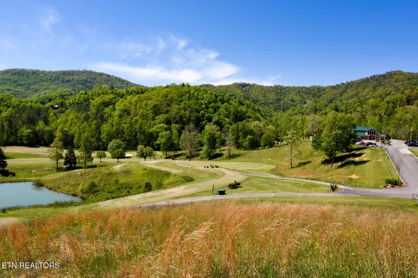 $385,000 | 1148 Laurel Road, Townsend, TN 37882