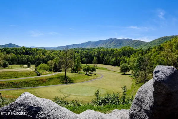 $385,000 | 1148 Laurel Road, Townsend, TN 37882