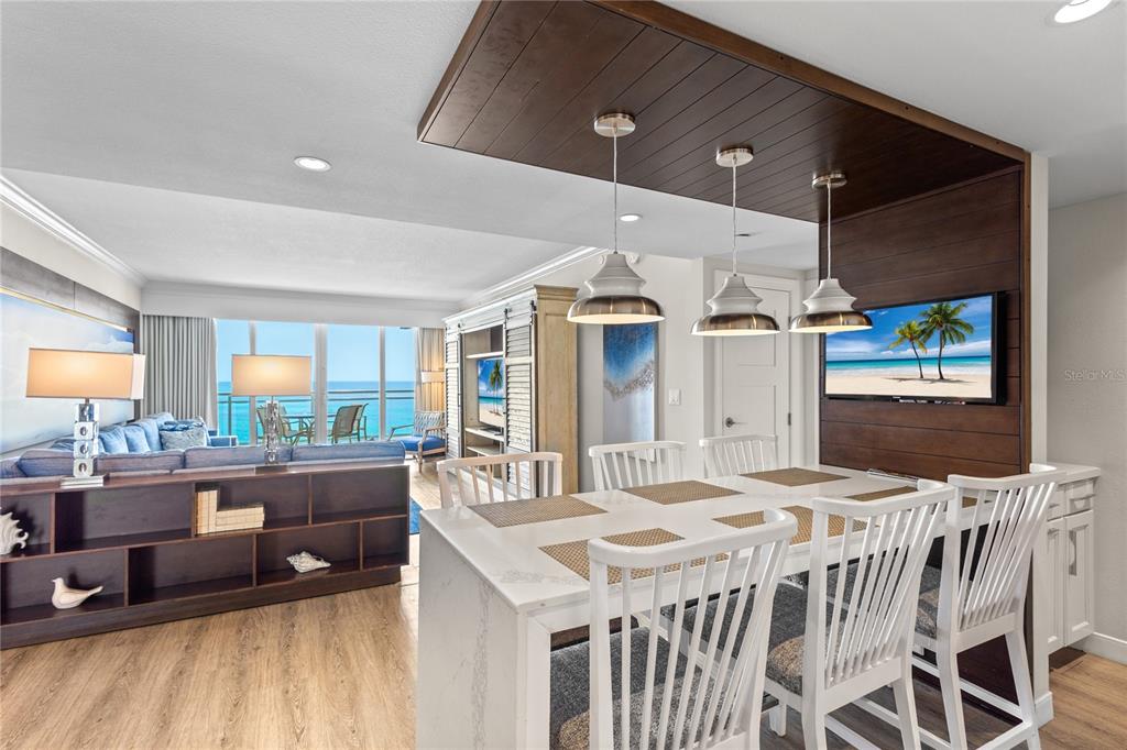230 Sands Point Road, Unit 3703 Longboat Key, FL 34228 - Photo 14 of 40 Gallery Image 14