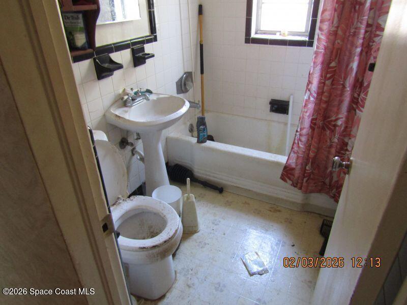 2511 Grove Street Titusville, FL 32796 - Photo 11 of 18 1945520_photo021