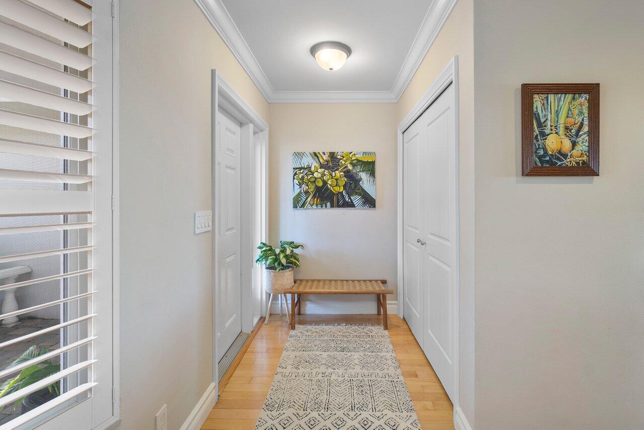 1291 Mulberry Way Boca Raton, FL 33486 - Photo 3 of 35 005-1291MulberryWay-BocaRaton-FL-33486-S