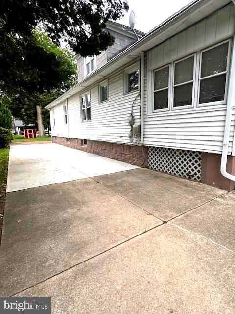 551 Washington Avenue Ewing, NJ 08628 - Photo 3 of 35 a view of a house with a yard
