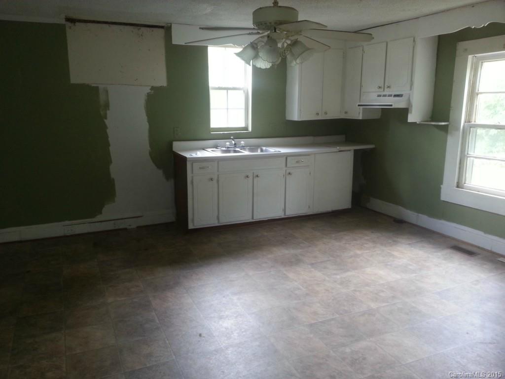 1186 State Rd S-29-489, Unit 16 Lancaster, SC 29720 - Photo 7 of 21 Gallery Image 7