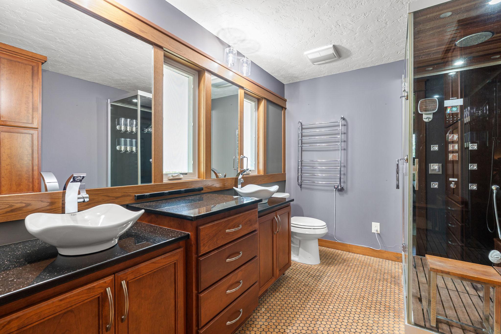 706 23rd Street Southwest Austin, MN 55912 - Photo 13 of 28