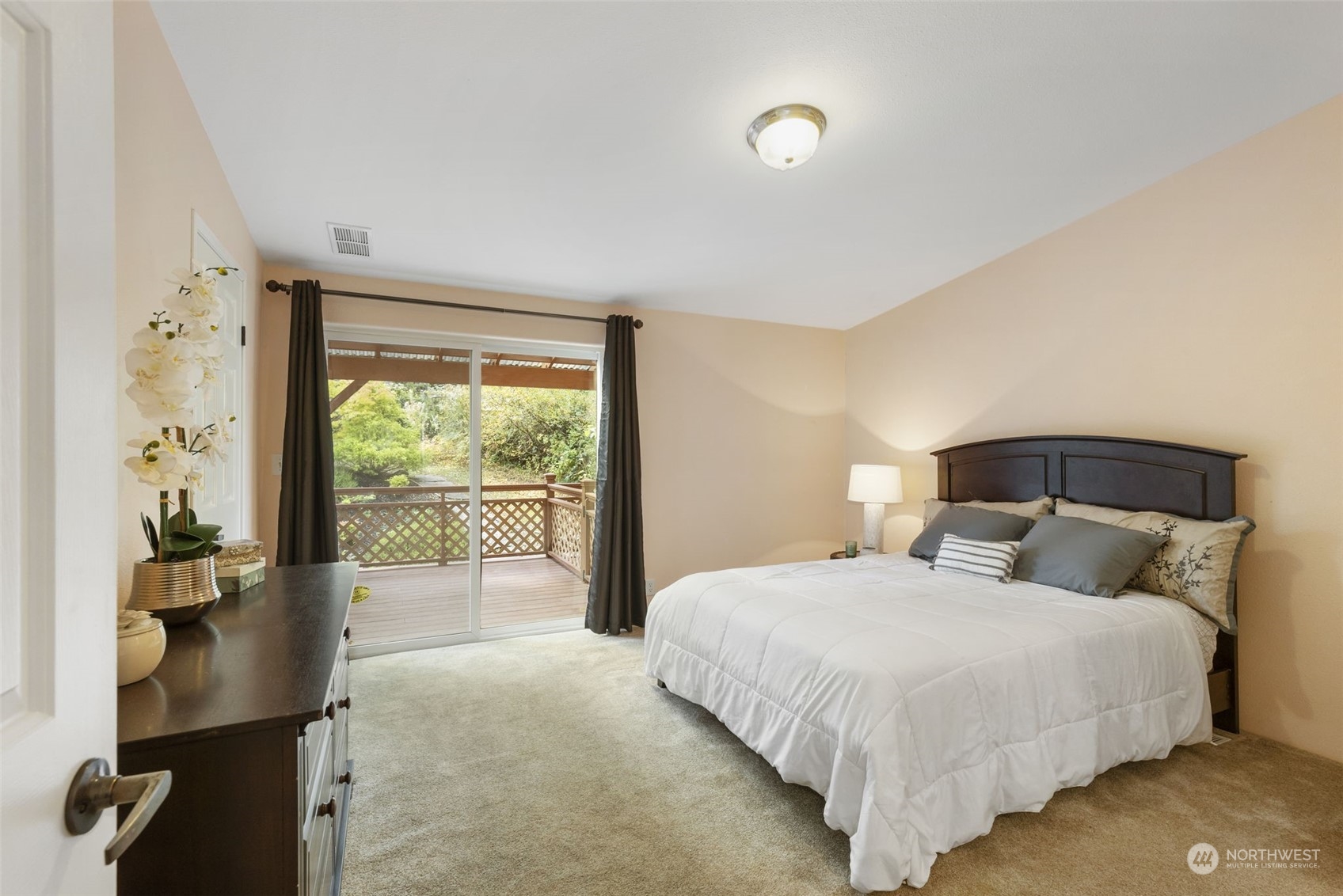 111 Northeast Raintree Lane Tahuya, WA 98588 - Photo 12 of 35 Gallery Image 12