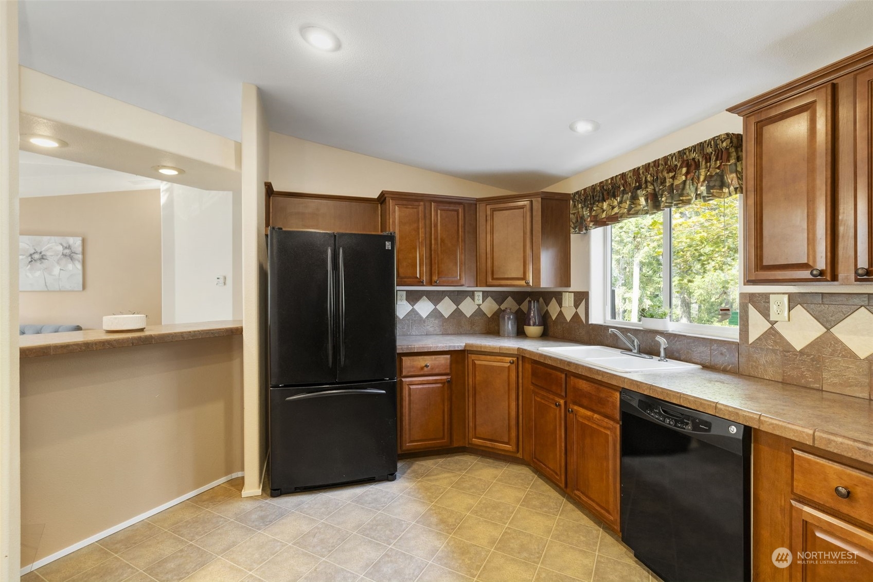 111 Northeast Raintree Lane Tahuya, WA 98588 - Photo 10 of 35 Gallery Image 10