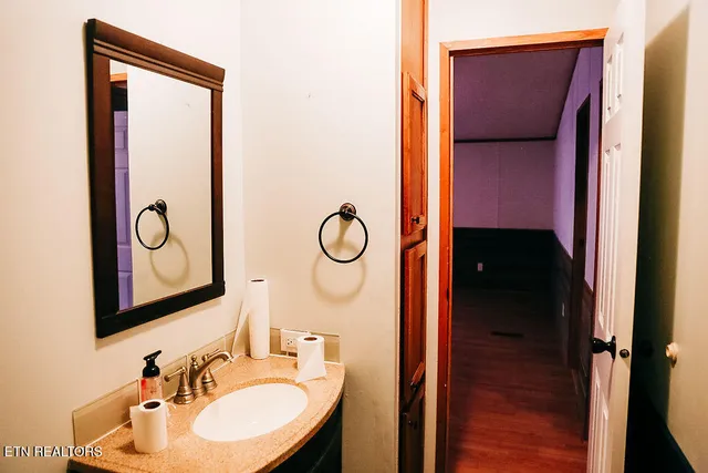 $315,000 | 2792 Middle Wallens Creek Road, Duffield, VA 24244