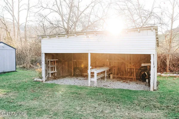 $298,000 | 2792 Middle Wallens Creek Road, Duffield, VA 24244