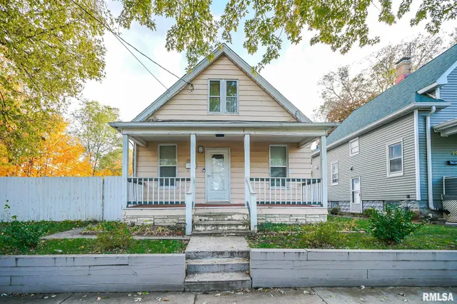 $69,900 | 2000 West Antoinette Street, Peoria, IL 61605