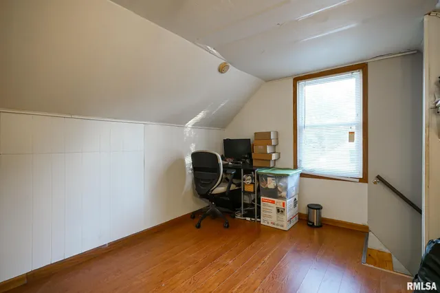 $69,900 | 2000 West Antoinette Street, Peoria, IL 61605