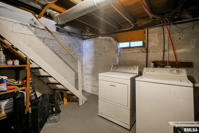 $69,900 | 2000 West Antoinette Street, Peoria, IL 61605