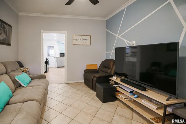 $69,900 | 2000 West Antoinette Street, Peoria, IL 61605