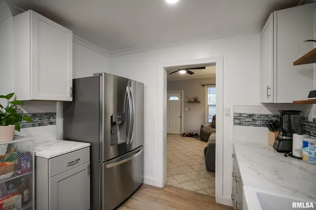 $69,900 | 2000 West Antoinette Street, Peoria, IL 61605