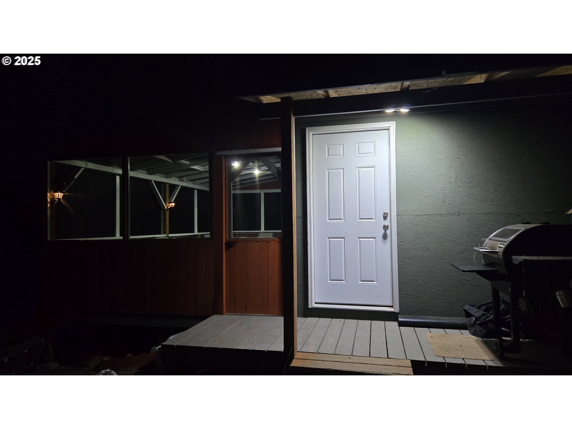 Pine Ridge, Unit 54 Goldendale, WA 98620 - Photo 21 of 43 a black and white photo of a house