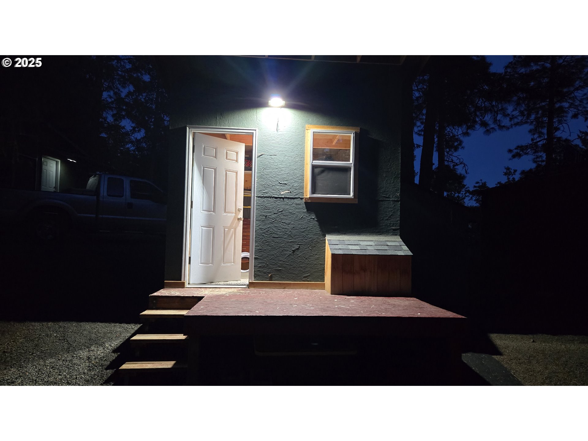 Pine Ridge, Unit 54 Goldendale, WA 98620 - Photo 26 of 43 a black and white photo of a house