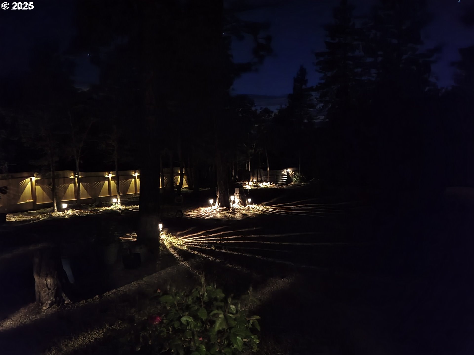 Pine Ridge, Unit 54 Goldendale, WA 98620 - Photo 37 of 43 a living room with table and chairs