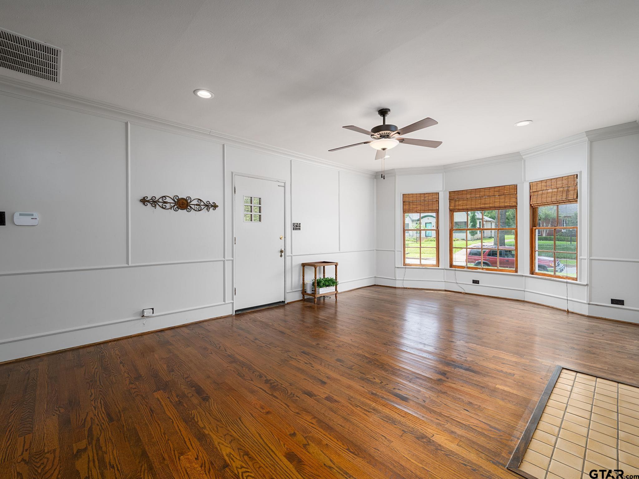 323 West 3rd Street Tyler, TX 75701 - Photo 8 of 44