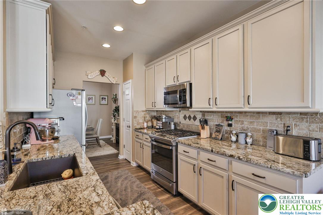 4471 Stole Road Emmaus, PA 18049 - Photo 29 of 92 Gallery Image 29