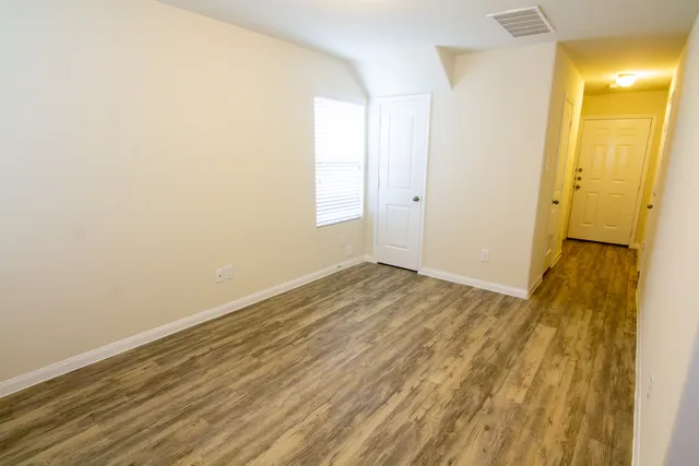 $1,525 | 13003 Bella Vida Lane, Houston, TX 77082