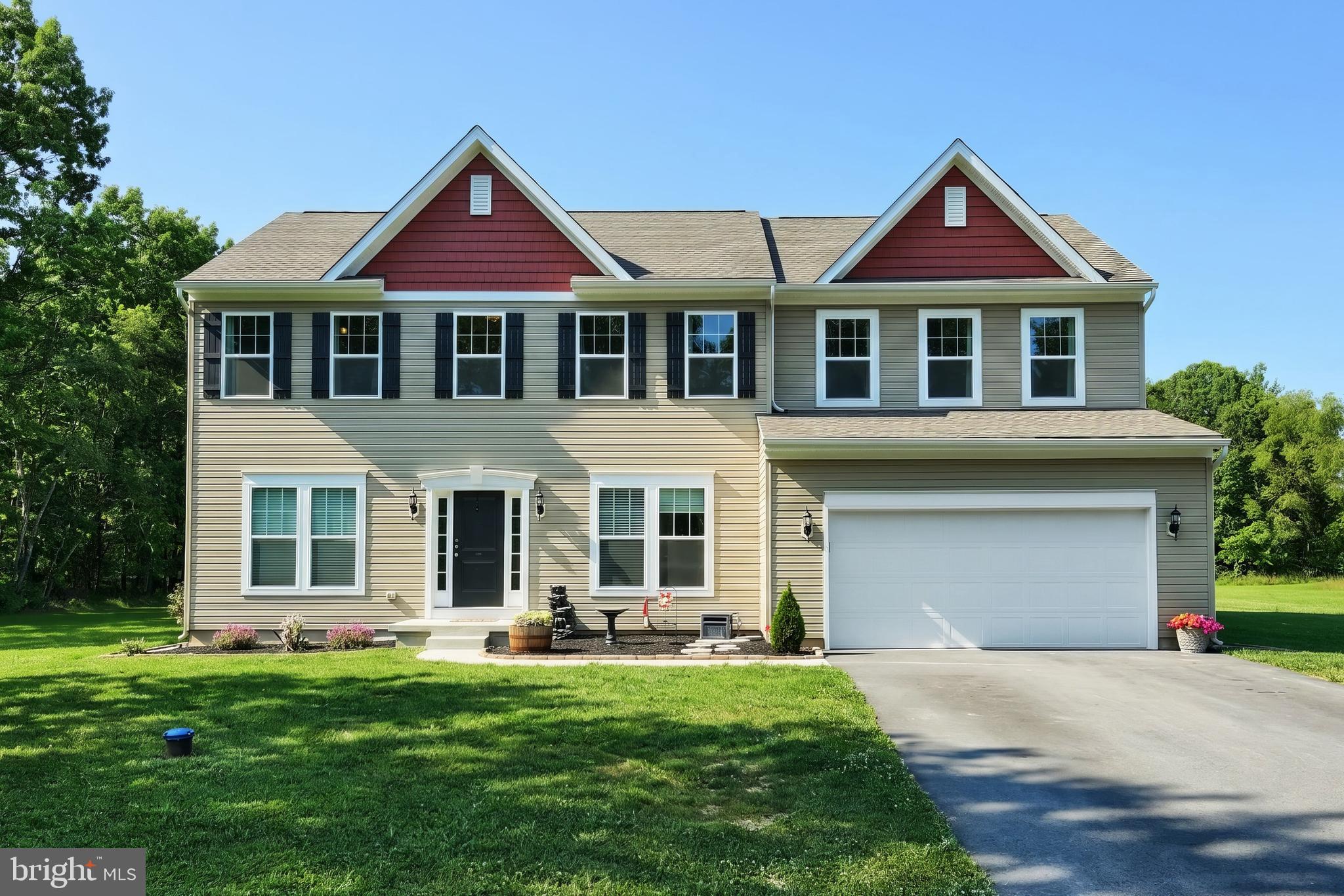 2741 Cold Springs Road Orrtanna, PA 17353 - Photo 6 of 52 a front view of a house with a yard