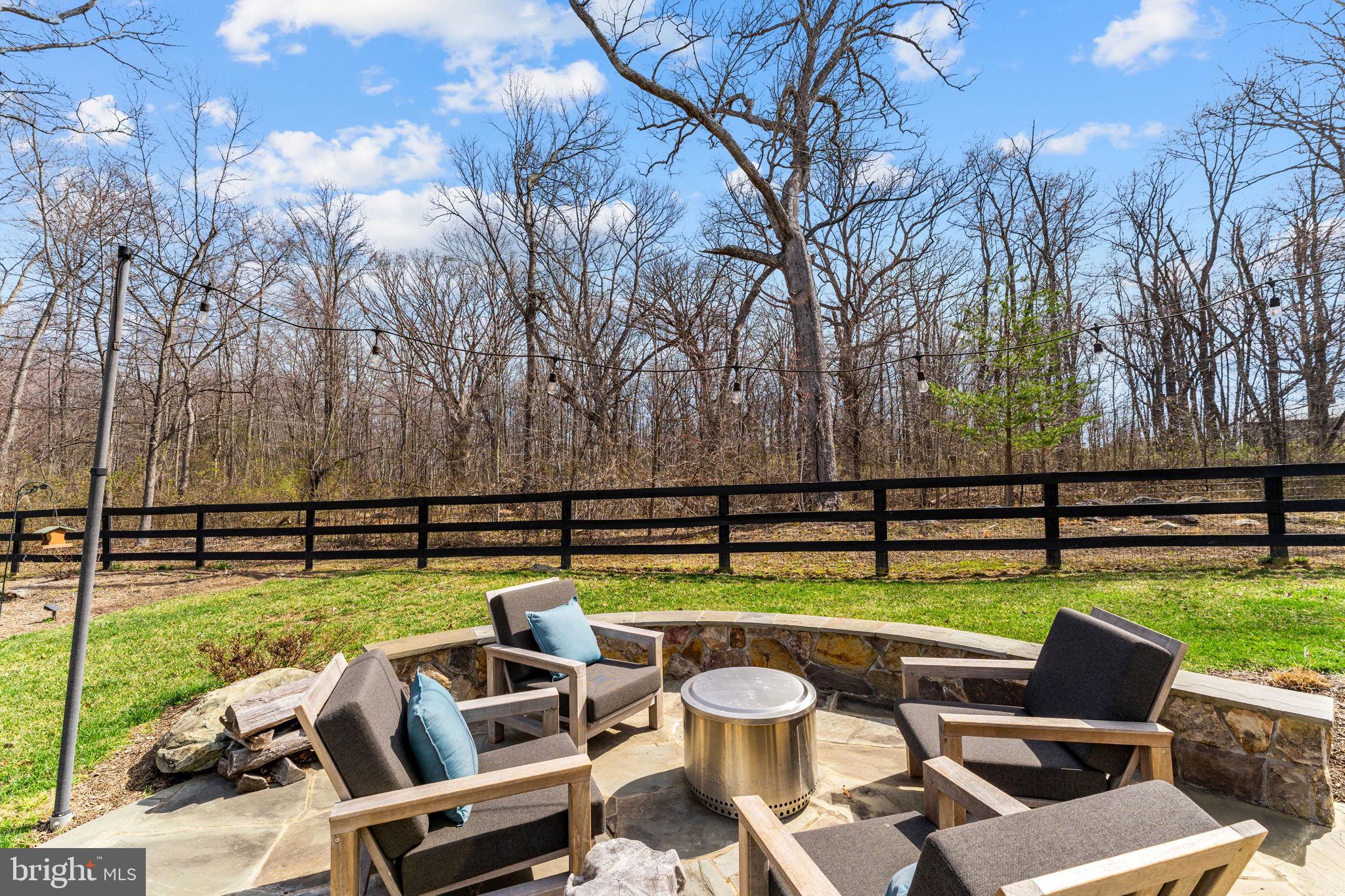 18940 Airmont Road Purcellville, VA 20132 - Photo 66 of 91 Rear Outdoor Flagstone Patio for Entertaining