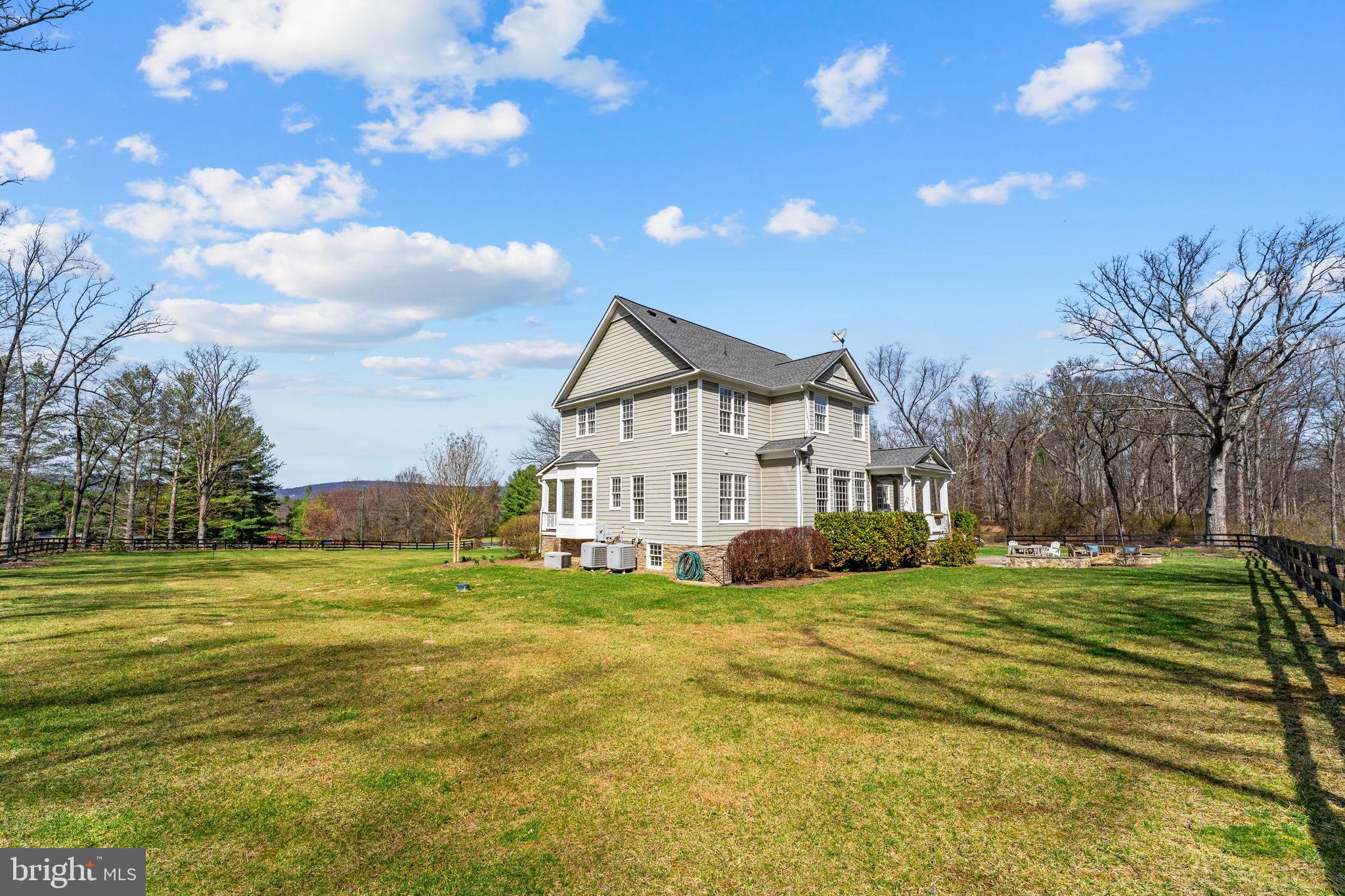 18940 Airmont Road Purcellville, VA 20132 - Photo 72 of 91 Exterior Rear Side View