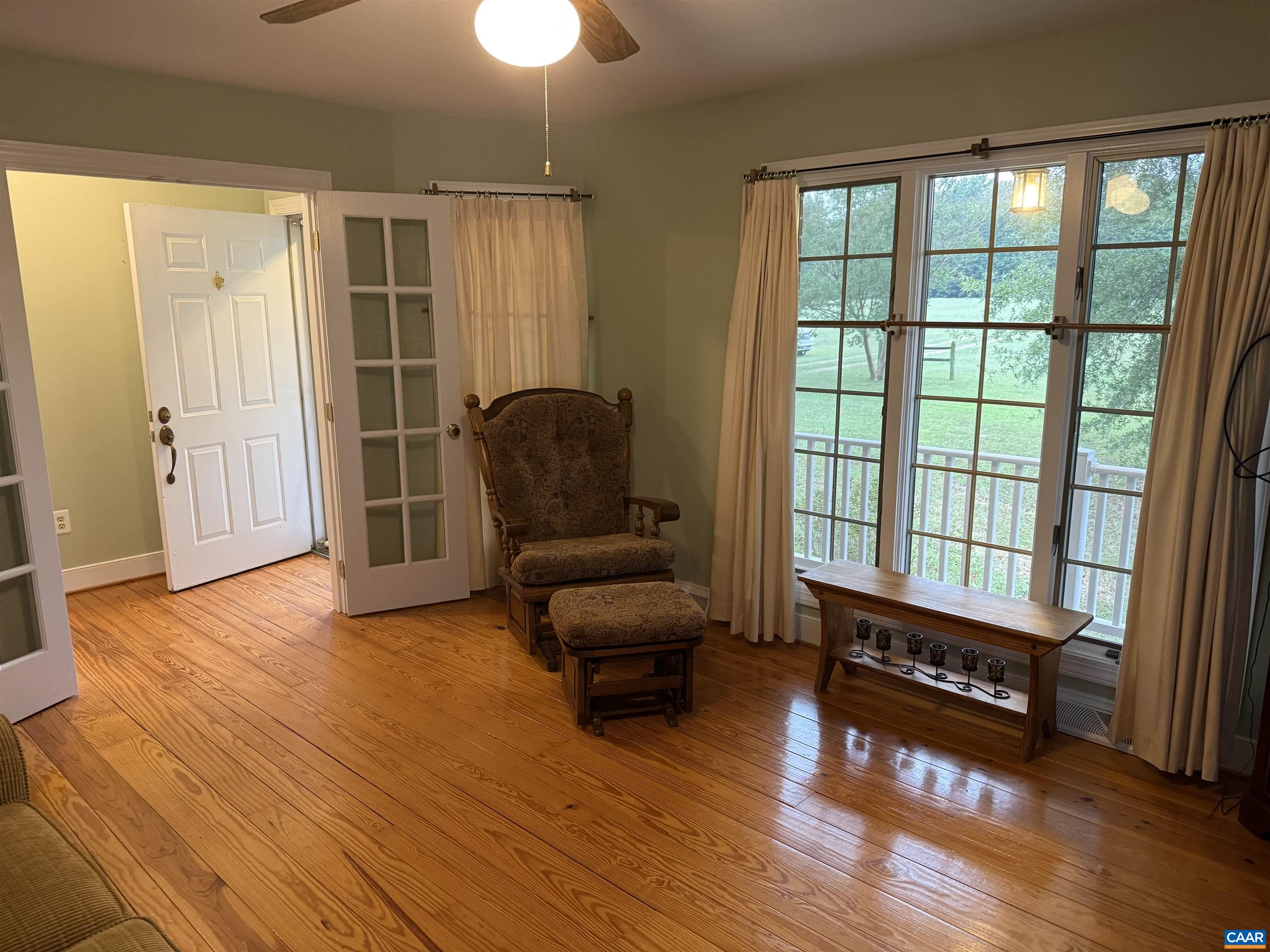 5051 Shannon Hill Road Kents Store, VA 23084 - Photo 7 of 67 a living room with furniture and a window