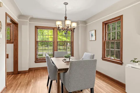 $725,000 | 1843 West Highland Parkway, St. Paul, MN 55116